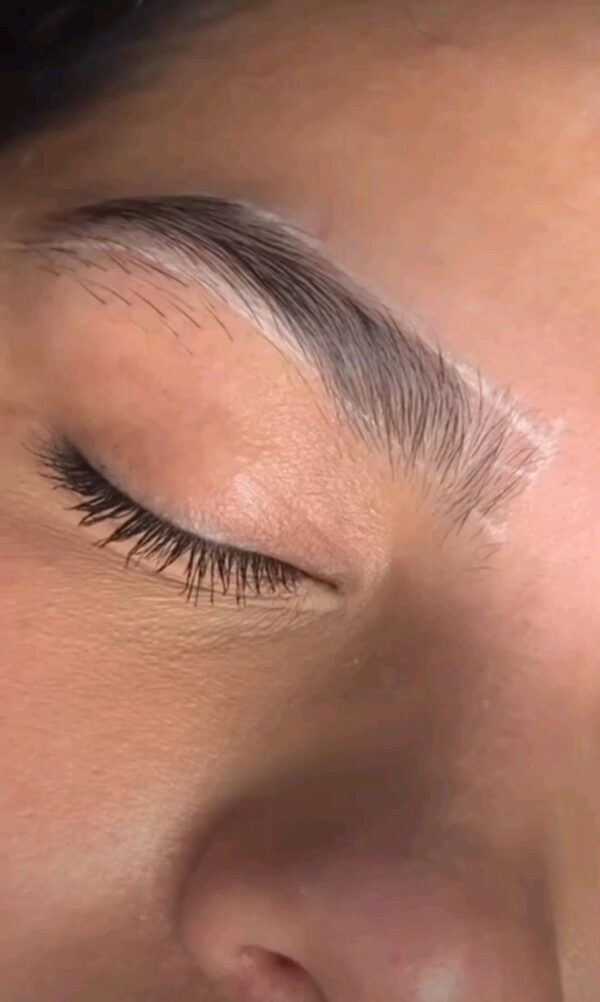 sombrancelhas sombrancelhas